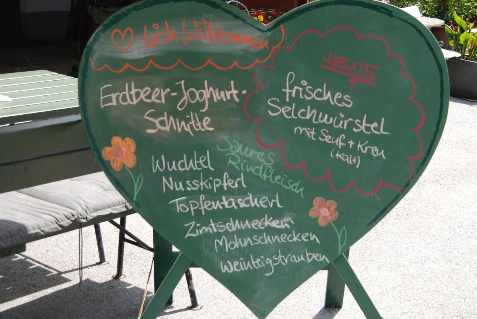 Naturpark-.Weinbergferienhaus Китцек им Заусал Екстериор снимка