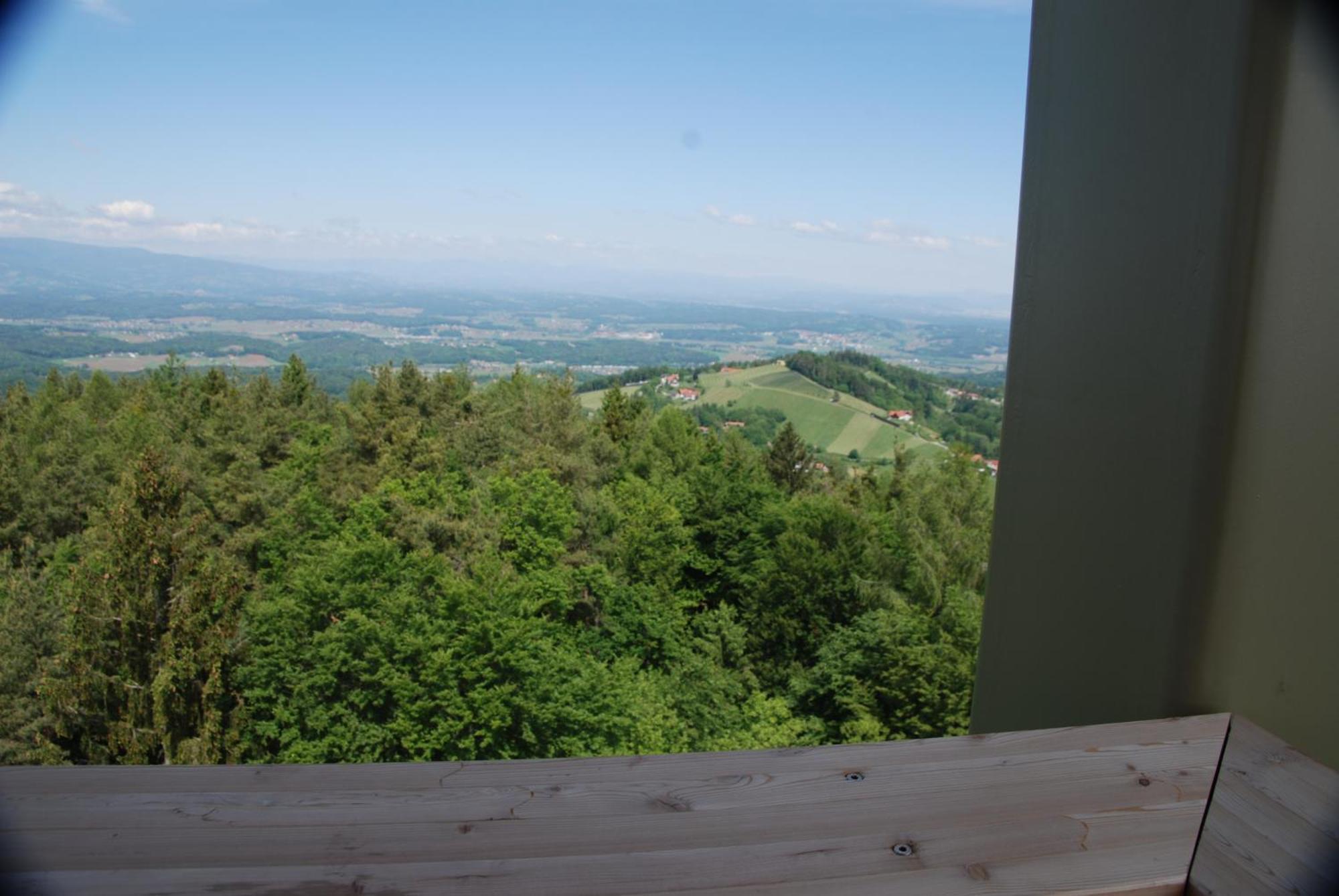 Naturpark-.Weinbergferienhaus Китцек им Заусал Екстериор снимка