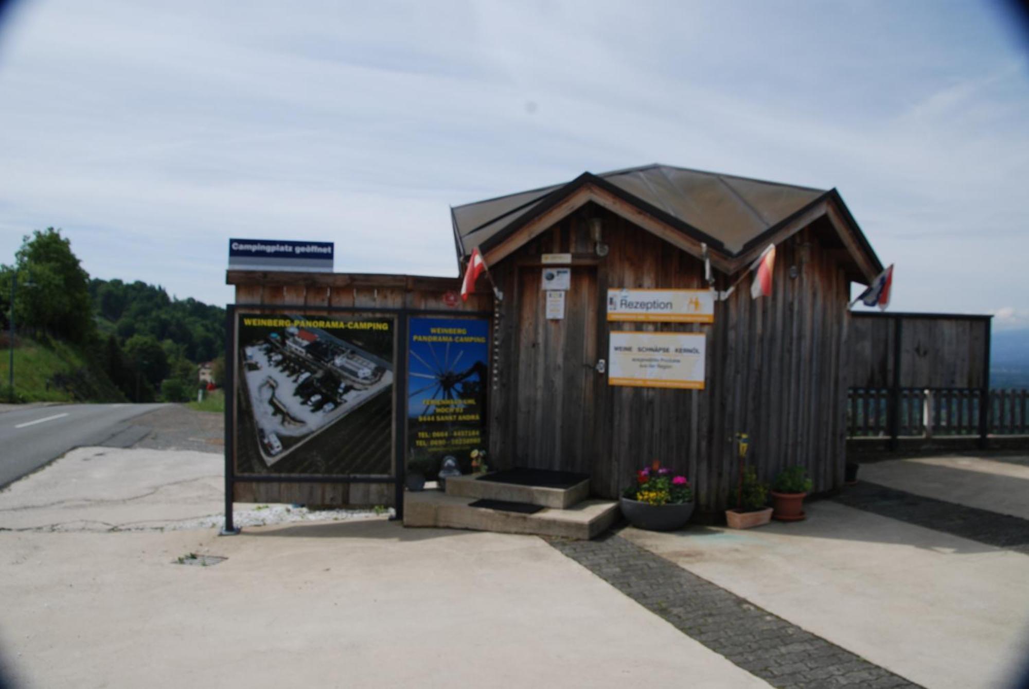 Naturpark-.Weinbergferienhaus Китцек им Заусал Екстериор снимка